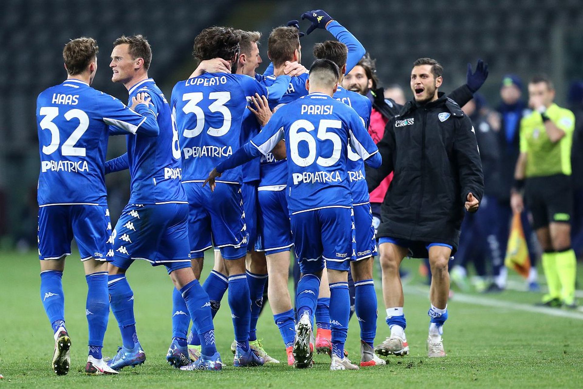 合比赛中调 合比赛中调